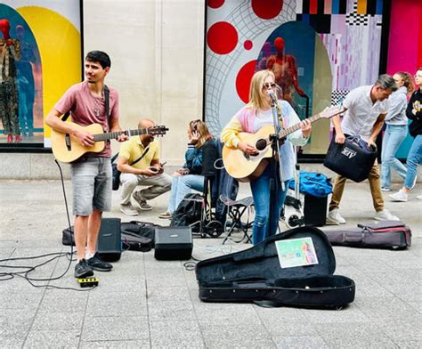 what is busking in music what are the different forms of musical busking?